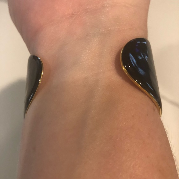 CC Skye black and gold cuff - Picture 6 of 6
